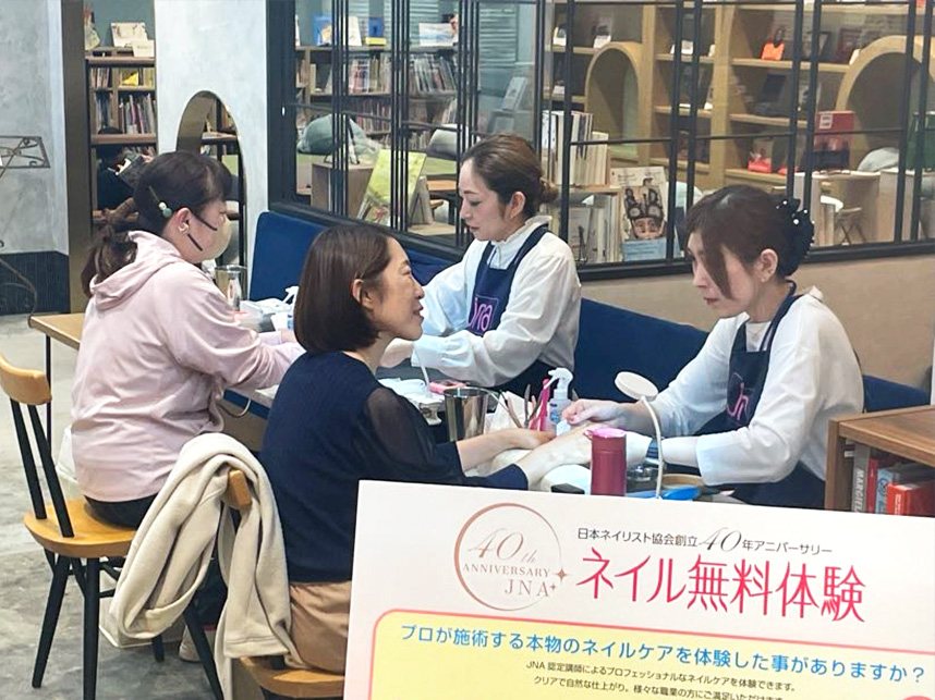 福岡天神でのネイル体験