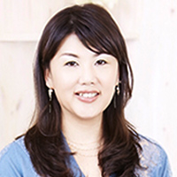 宇野亮子